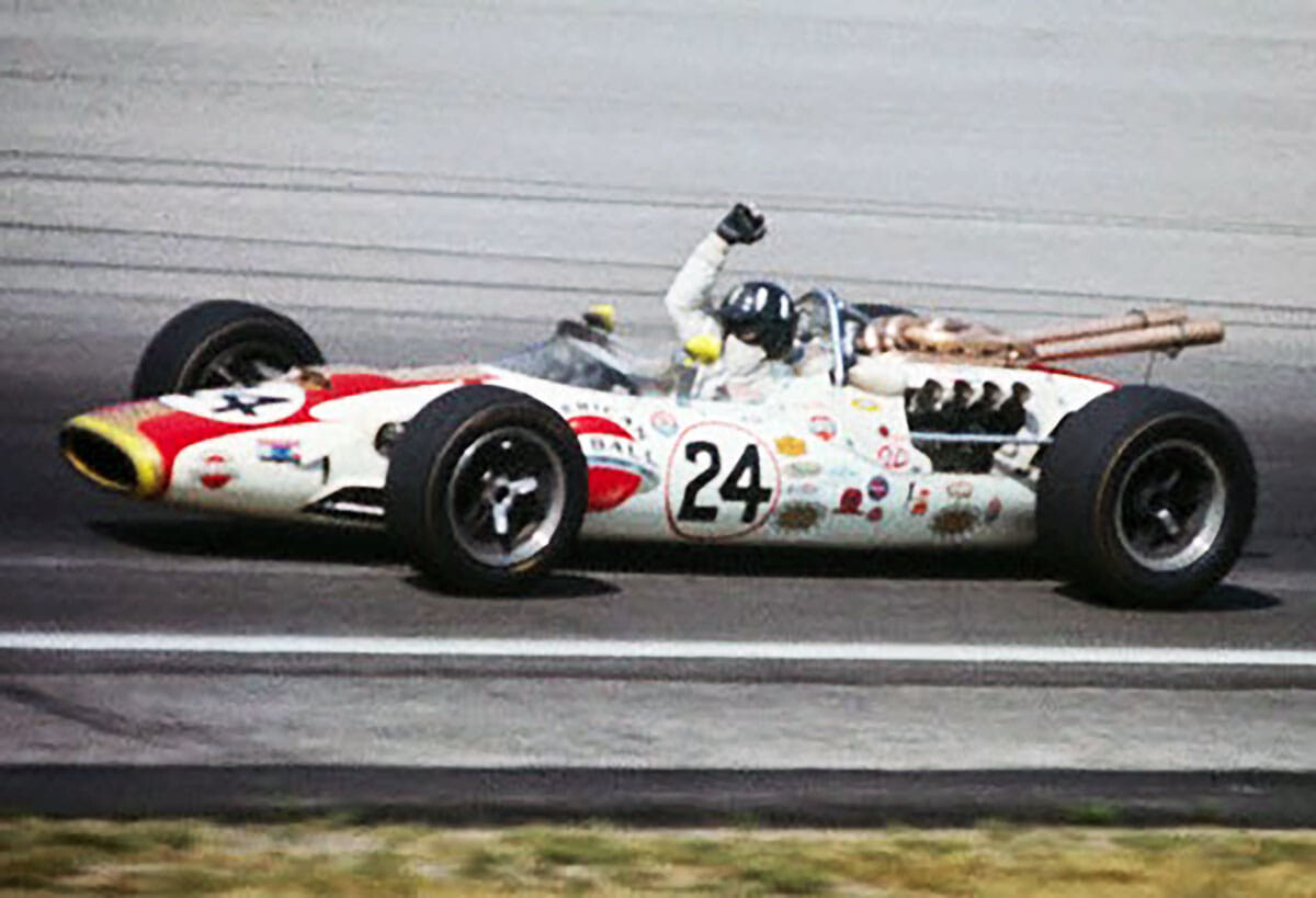 Graham Hill 3.jpg