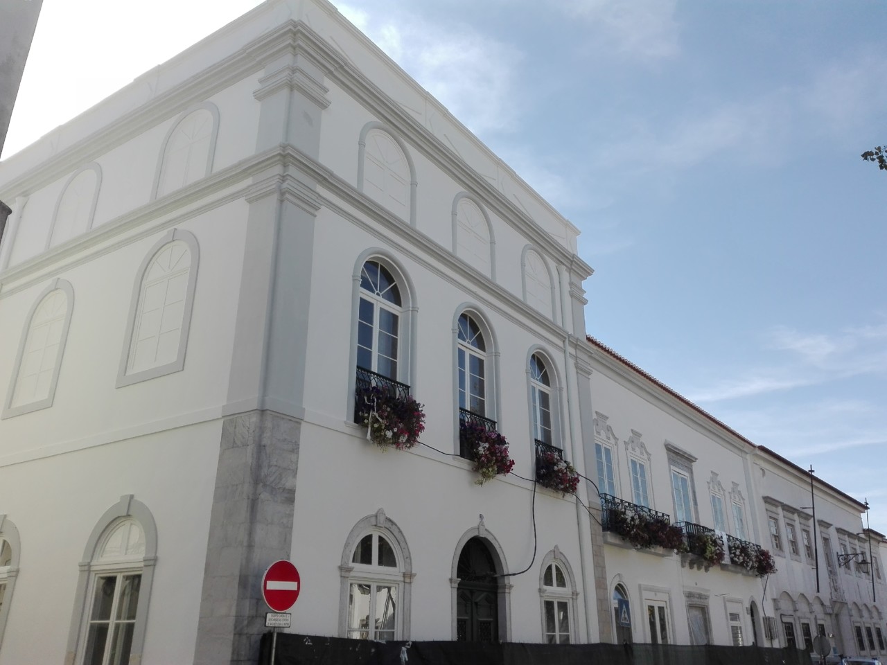 Centro de Arqueologia e Artes de Beja (1).jpg