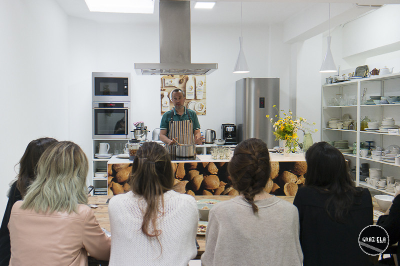 The_Bodyshop_Almond_and_Honey-1841.jpg The_Bodyshop_Almond_and_Honey-1841.jpg