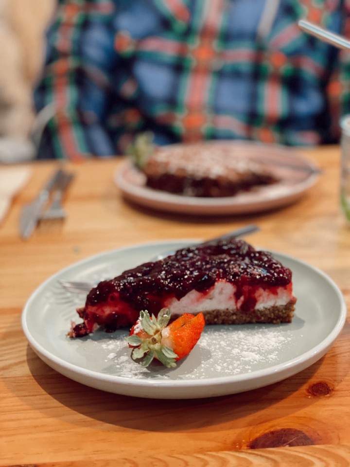 9E59D19F-29E9-4EA8-A963-E650FF270C82.jpeg 9E59D19F-29E9-4EA8-A963-E650FF270C82.jpeg