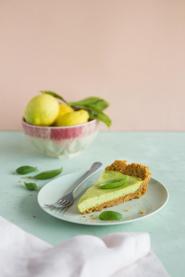 Tarte de limão e manjericão