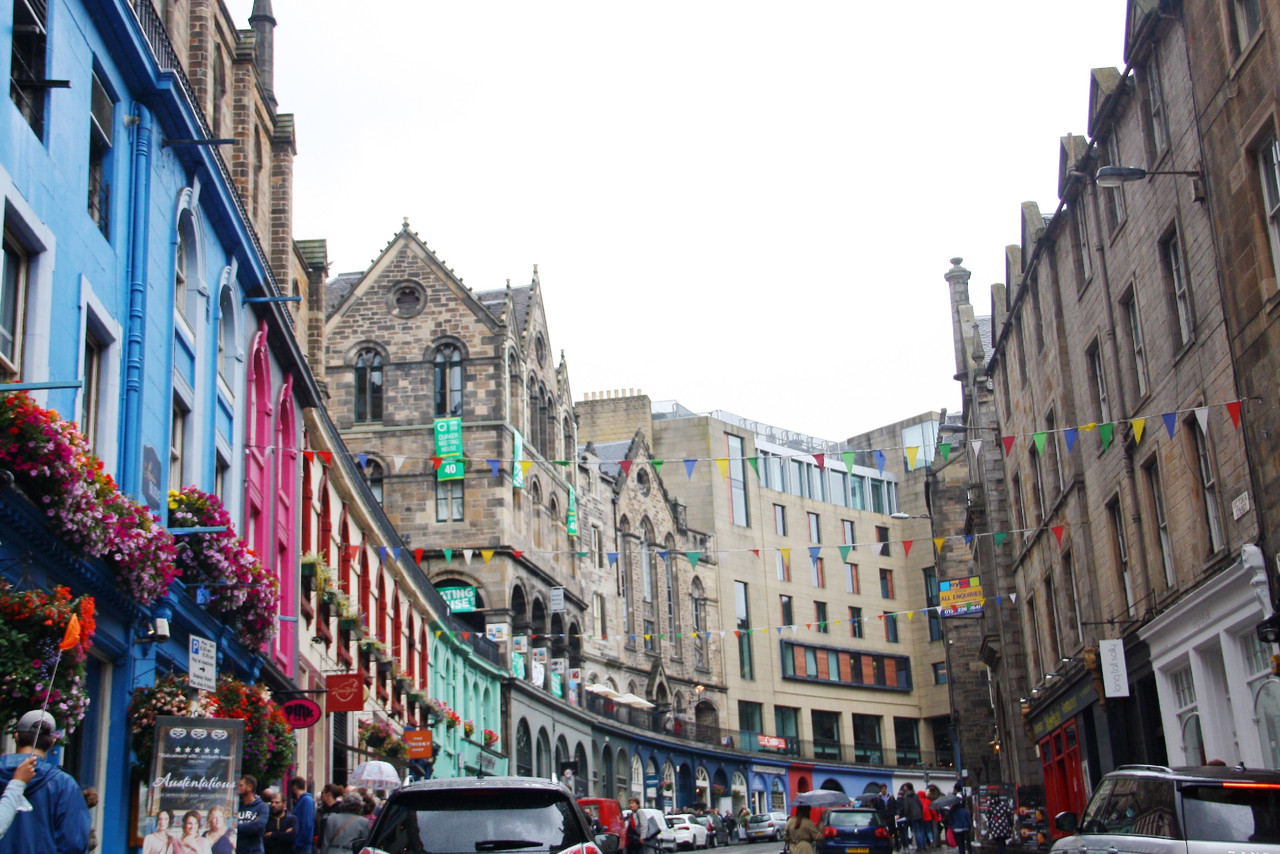 victoria-street.jpg victoria-street.jpg