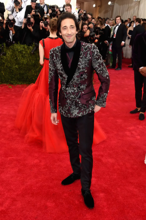Adrien-Brody-2015-Met-Gala-Mens-Style-Picture.jpg Adrien-Brody-2015-Met-Gala-Mens-Style-Picture.jpg