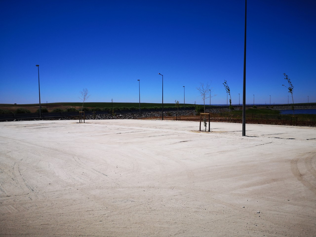 Praia fluvial dos Cinco Reis (1).jpg