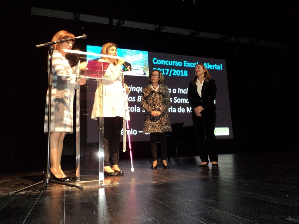 Foto escola Alerta.JPG