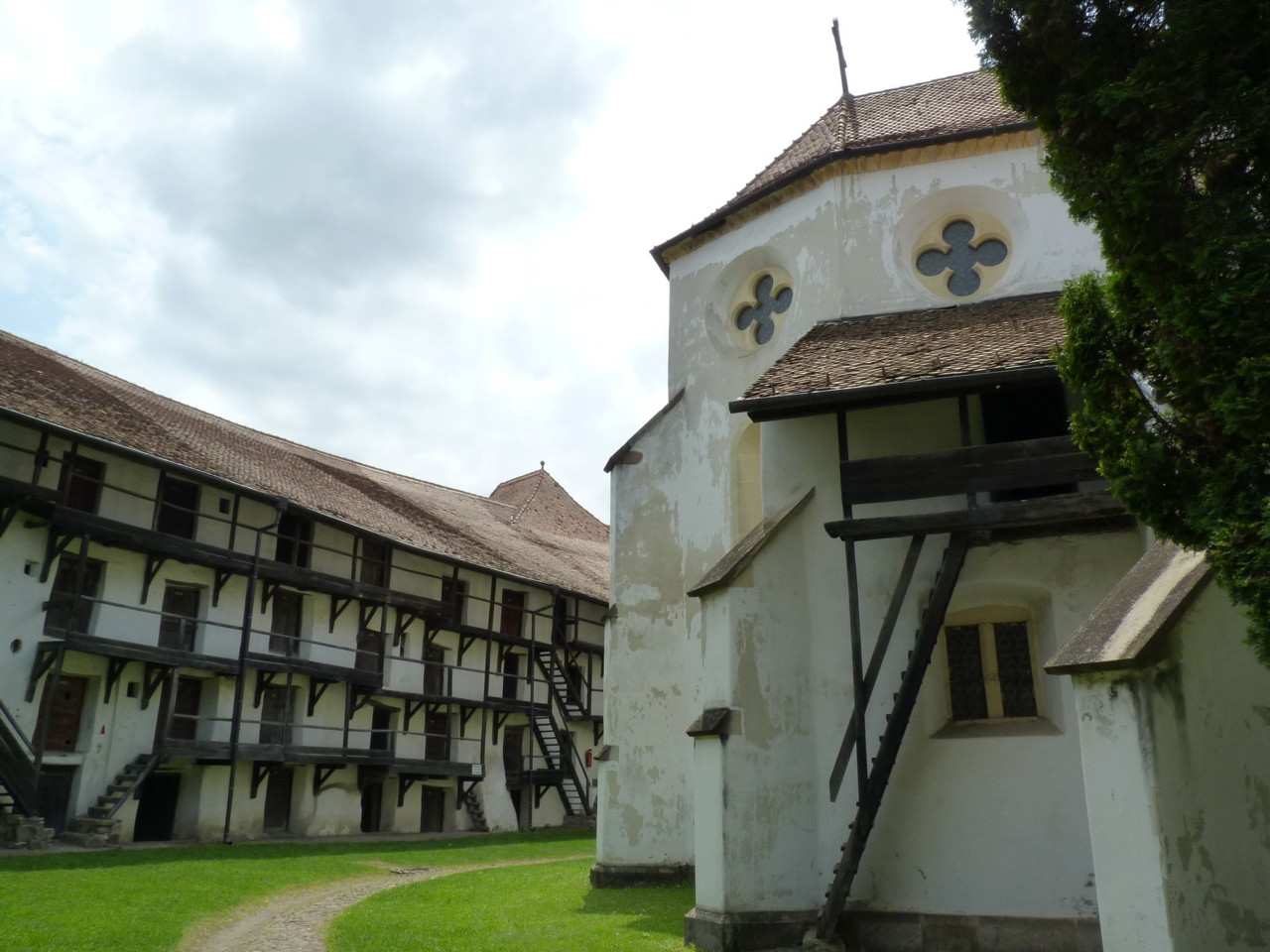 Igreja fortificada de Prejmer (6).JPG