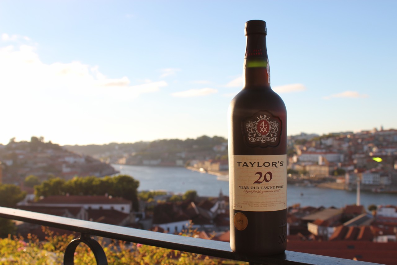 Sunset Wine Parties no The Yeatman