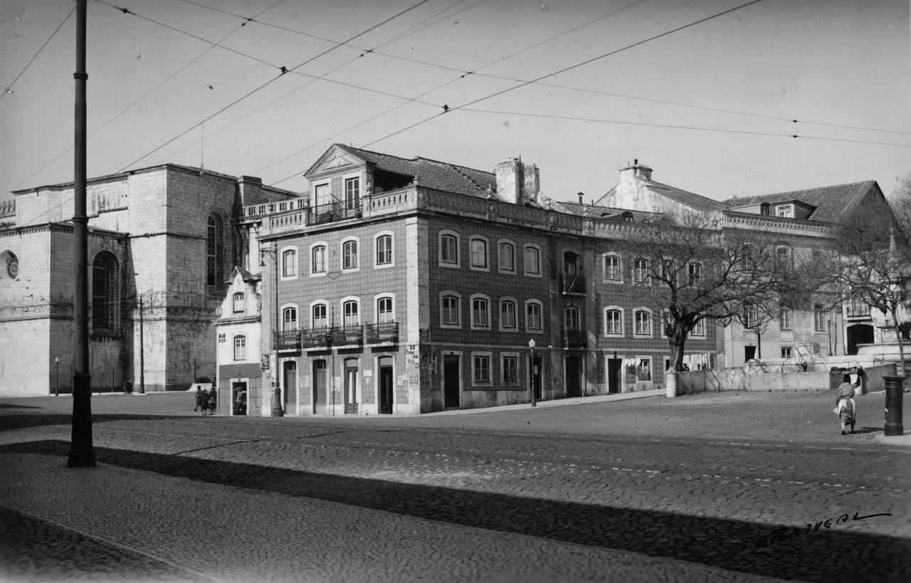 Rua de Belém, casas entre o largo dos Jerónimos 