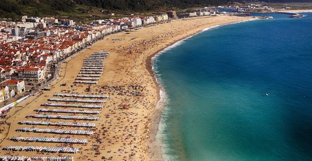 praia nazaré.jpg praia nazaré.jpg