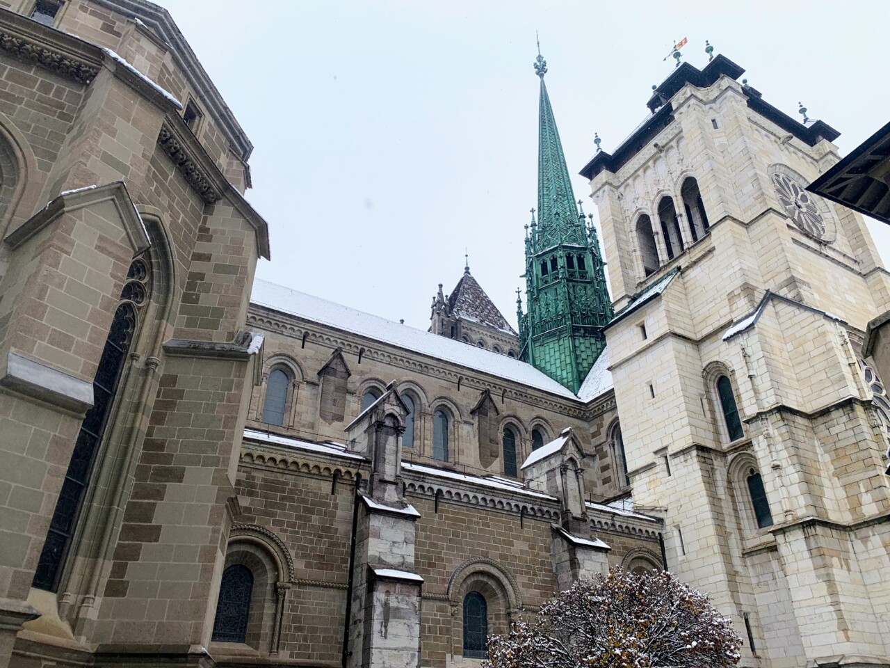 Catedral de St Pierre.jpg