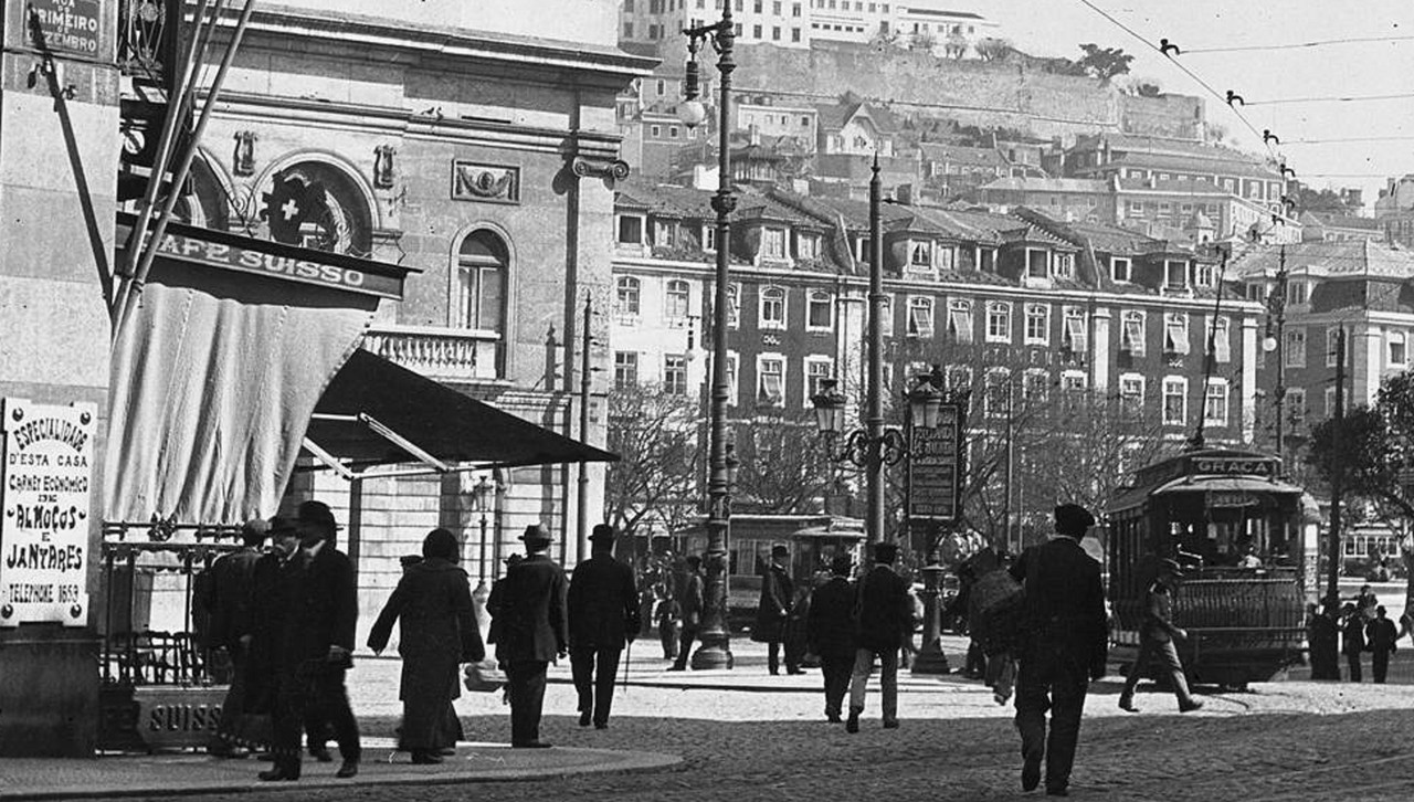 Café Suisso foto de Alexandre Cunha.jpg