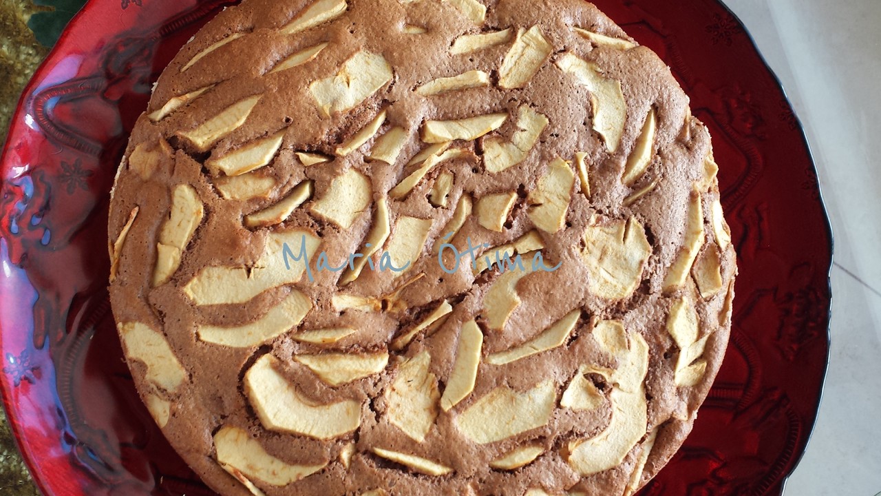 Bolo de maçã canela e gengibre.jpg