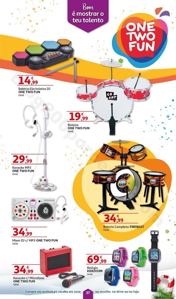 Folheto Brinquedos Natal AUCHAN Promoções de 8 n