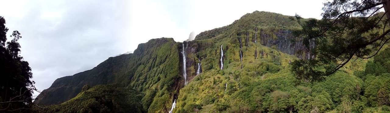 Poço da Ribeira do Ferreiro - Ilha das Flores - A