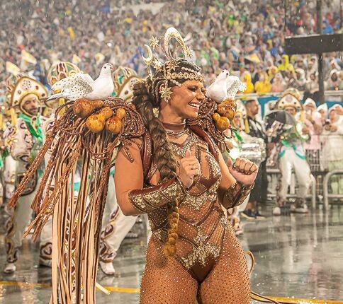 Viviane Araújo (São Paulo).jpg