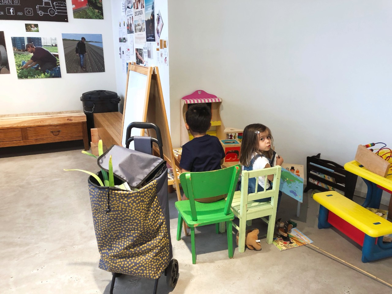 the barn bio market plastic free july