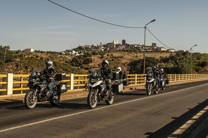 Hertz-Ride-Fernando-Marques-LiAM2.jpg Hertz-Ride-Fernando-Marques-LiAM2.jpg