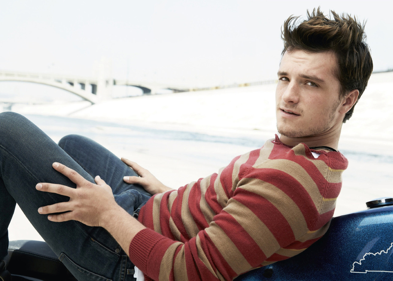 Josh Hutcherson4.jpg