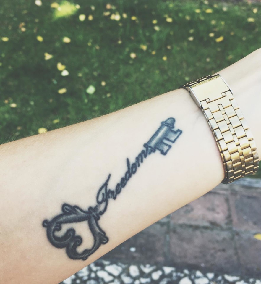 40685334_2121541674776033_7079914598572228608_n.jp