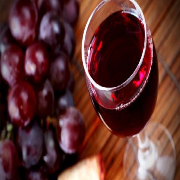 718765-uvas-e-vinho-tinto-ajudam-a-queimar-gordura