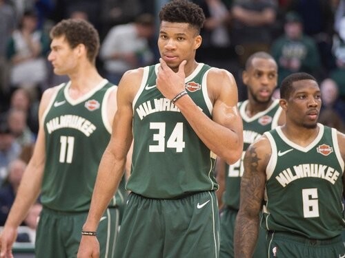 Giannis Antetokounmpo e companhia