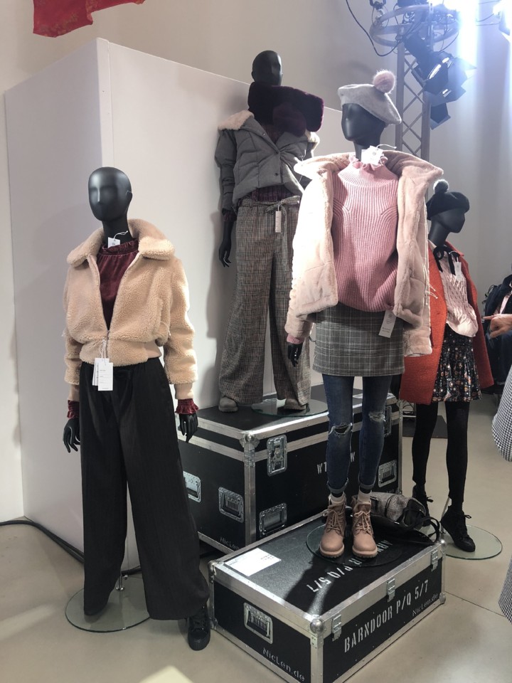 B9E69147-2D84-4A2F-9384-F42D9445D370.jpeg B9E69147-2D84-4A2F-9384-F42D9445D370.jpeg