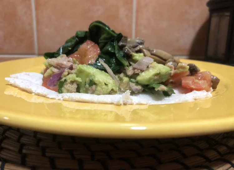 abacate com atum.jpg abacate com atum.jpg