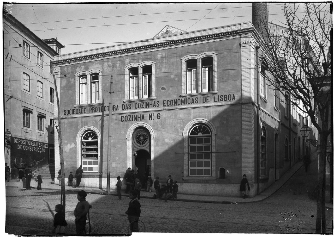 Cozinhas económica, n.º 6, na Rua de S. Bento, s
