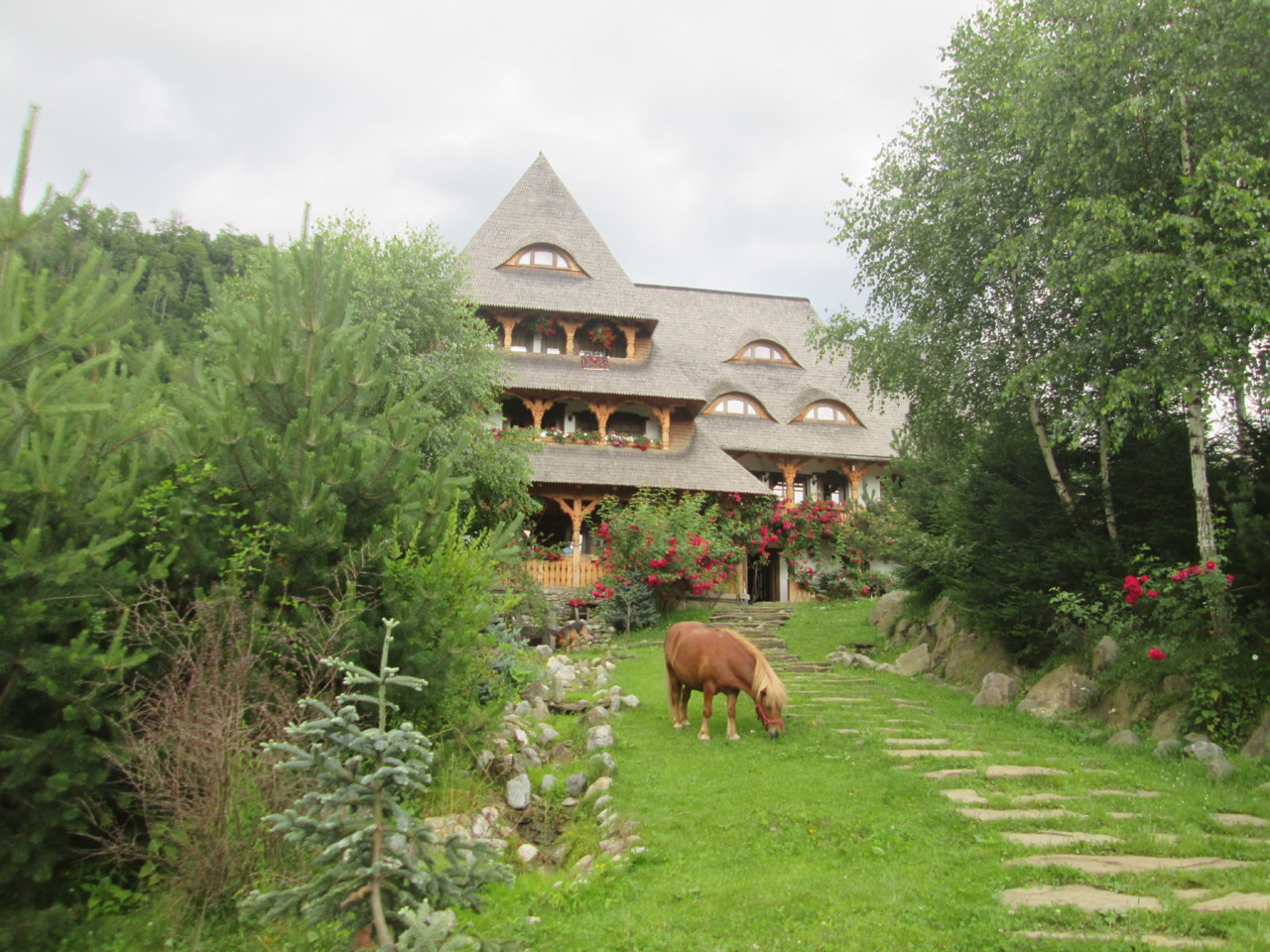 Conacul Drahneilor 3.JPG