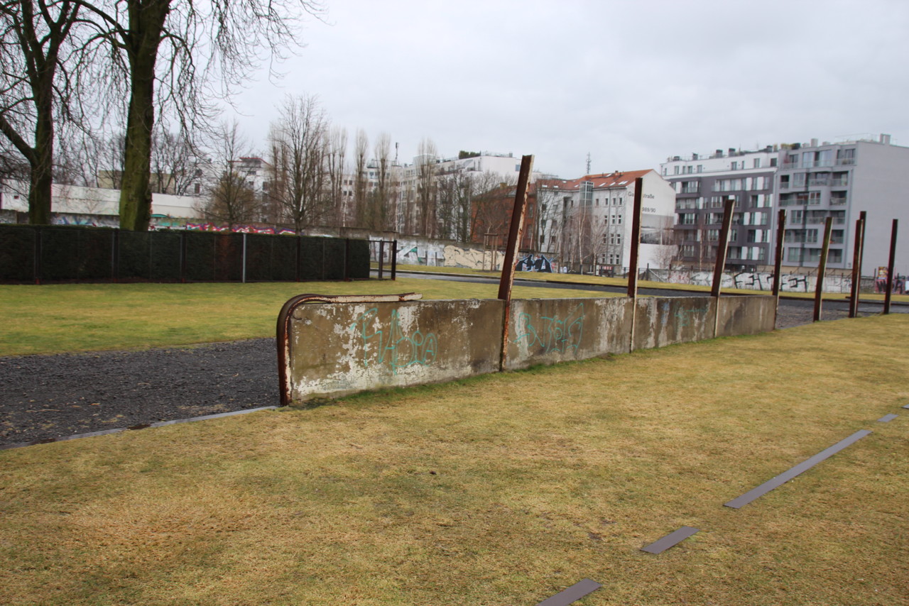 IMG_2017.JPG IMG_2017.JPG