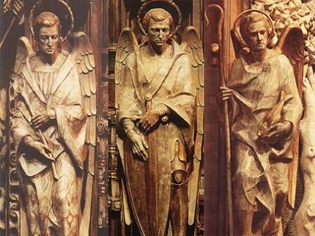 42730701_1891224724298751_5303392477133144064_n.jp