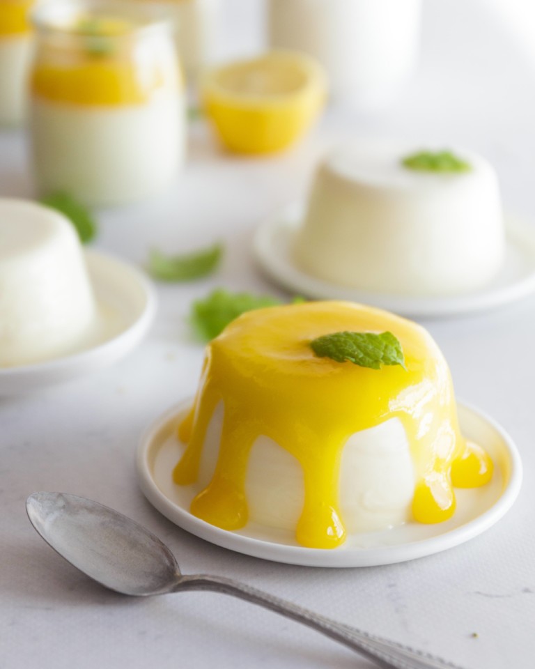 Panacota de lima e limão