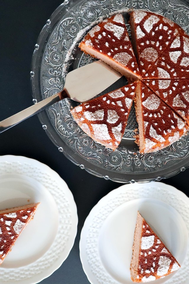 bolo de castanha, creme fraîche e limão