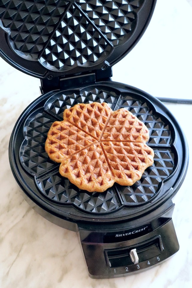 waffles proteicos de banana