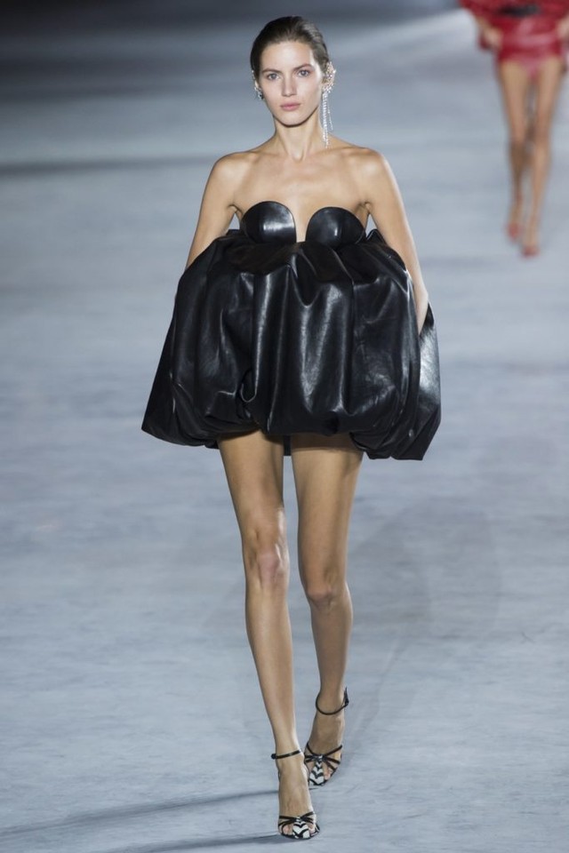 KIM_1207-683x1024.jpg KIM_1207-683x1024.jpg