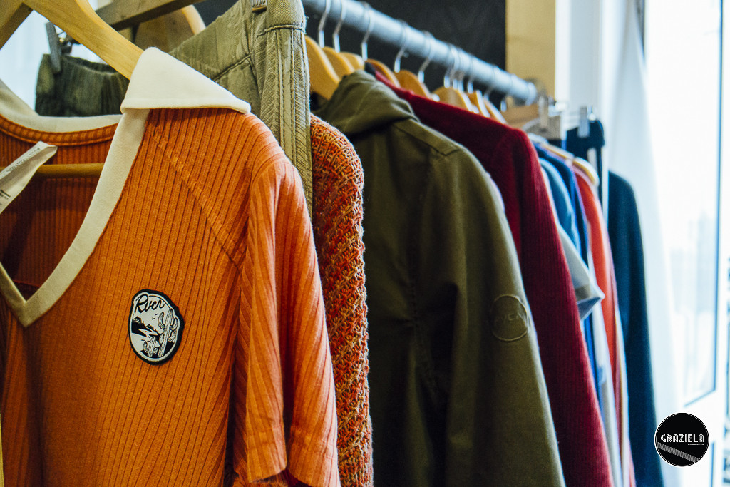 Triangulo_das_Bermudas_FW17-2-15.jpg Triangulo_das_Bermudas_FW17-2-15.jpg