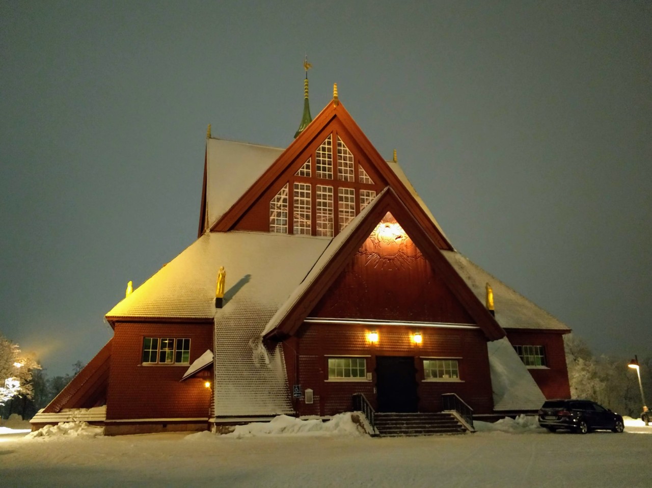 Igreja de Kiruna.jpg
