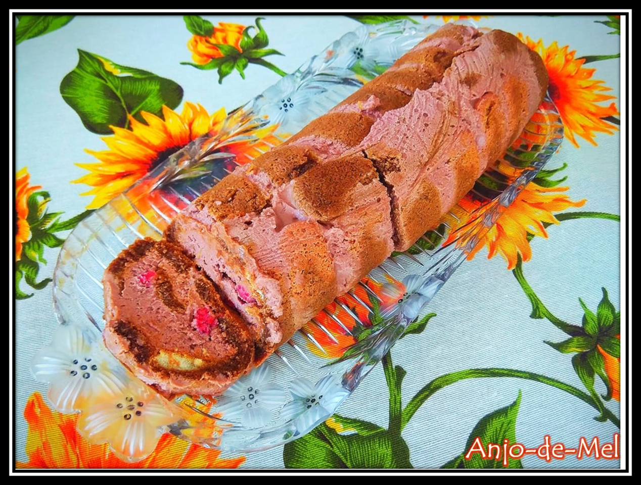 rolo_mascarpone-framboesas.png rolo_mascarpone-framboesas.png