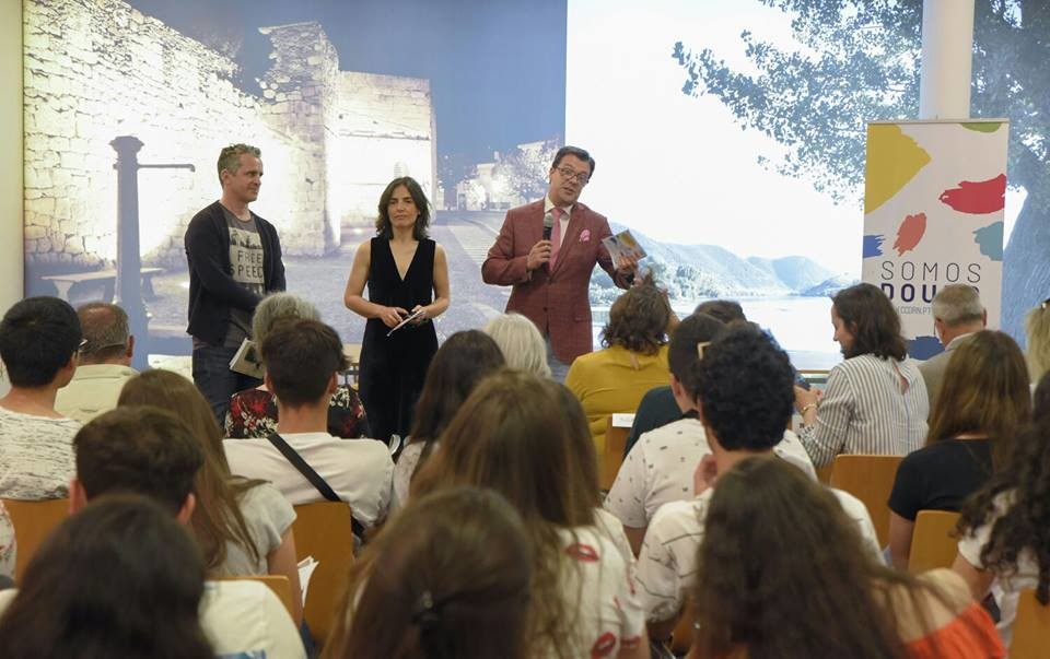 Dia 12.4.jpg Dia 12.4.jpg