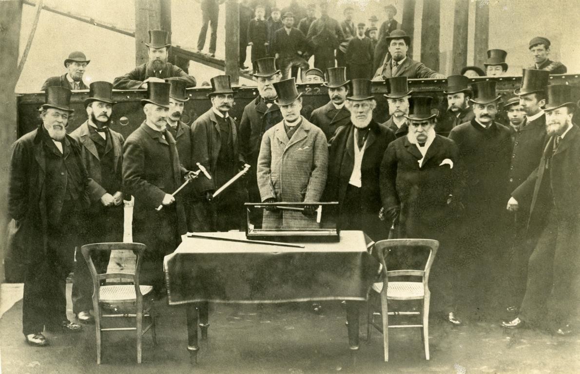 bater da cavilha.jpg bater da cavilha.jpg