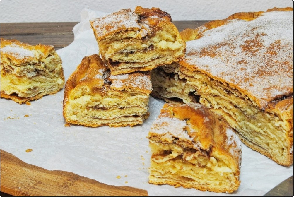 Bola-Doce-Mirandesa.jpg Bola-Doce-Mirandesa.jpg