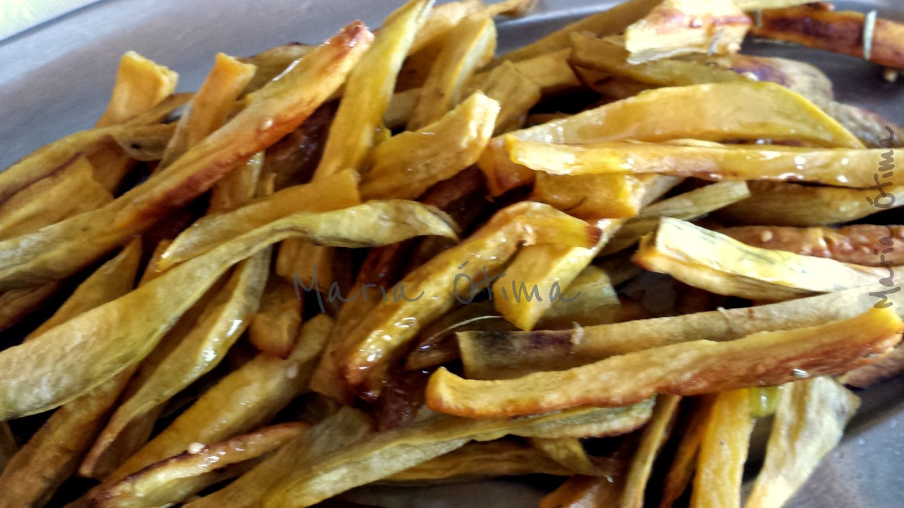 batatas doces fritas no forno 2.jpg