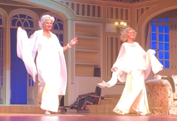 a comédia fantástica 3.jpg