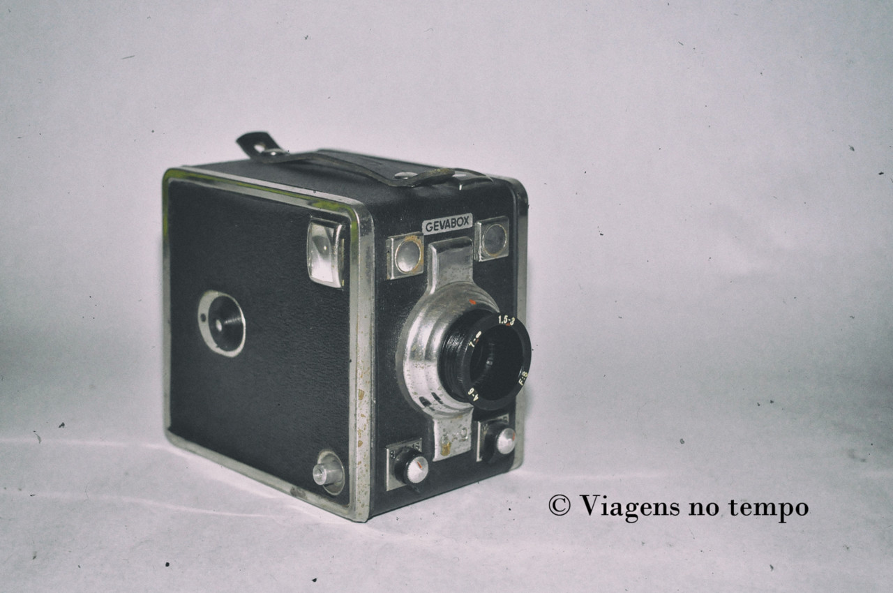 _DSC8050 - Gevaert Gevabox 6x9 - Viagens no Tempo _DSC8050 - Gevaert Gevabox 6x9 - Viagens no Tempo