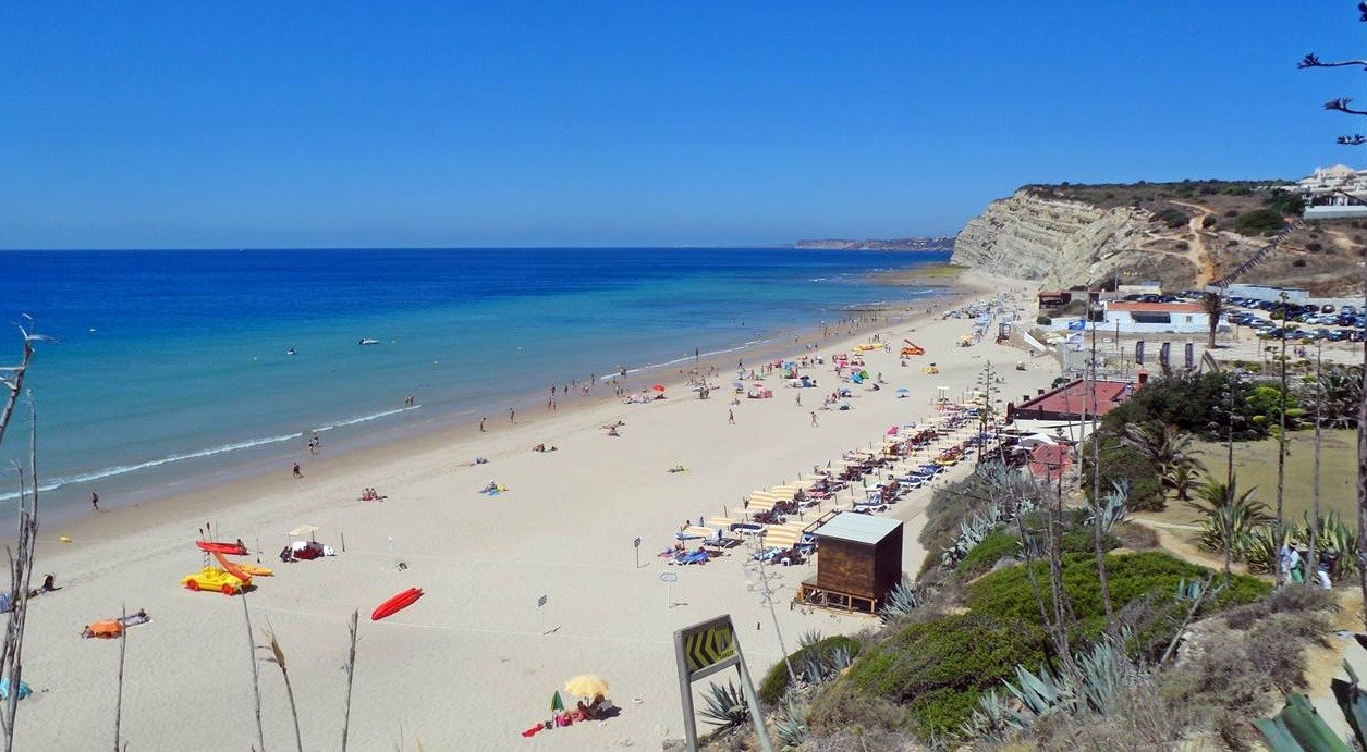 Praia do porto de Mós.jpg