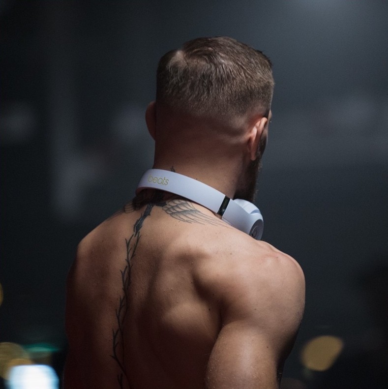 Conor-McGregor-2017-Beats-by-Dre-Campaign-001.jpg Conor-McGregor-2017-Beats-by-Dre-Campaign-001.jpg