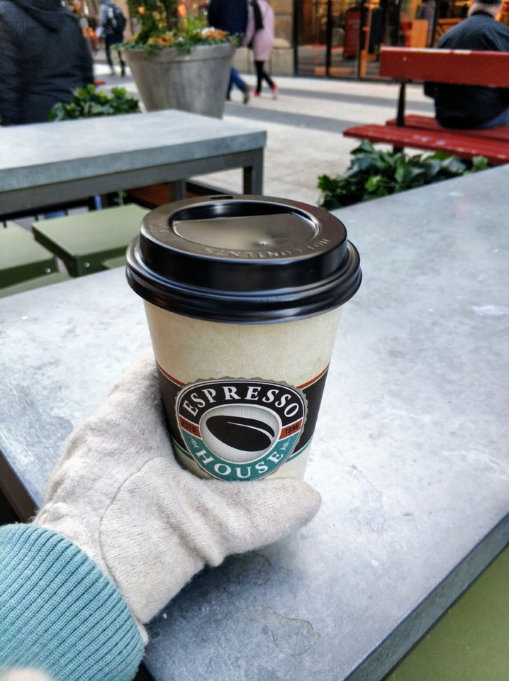 Chocolate quente na Espresso House.jpeg