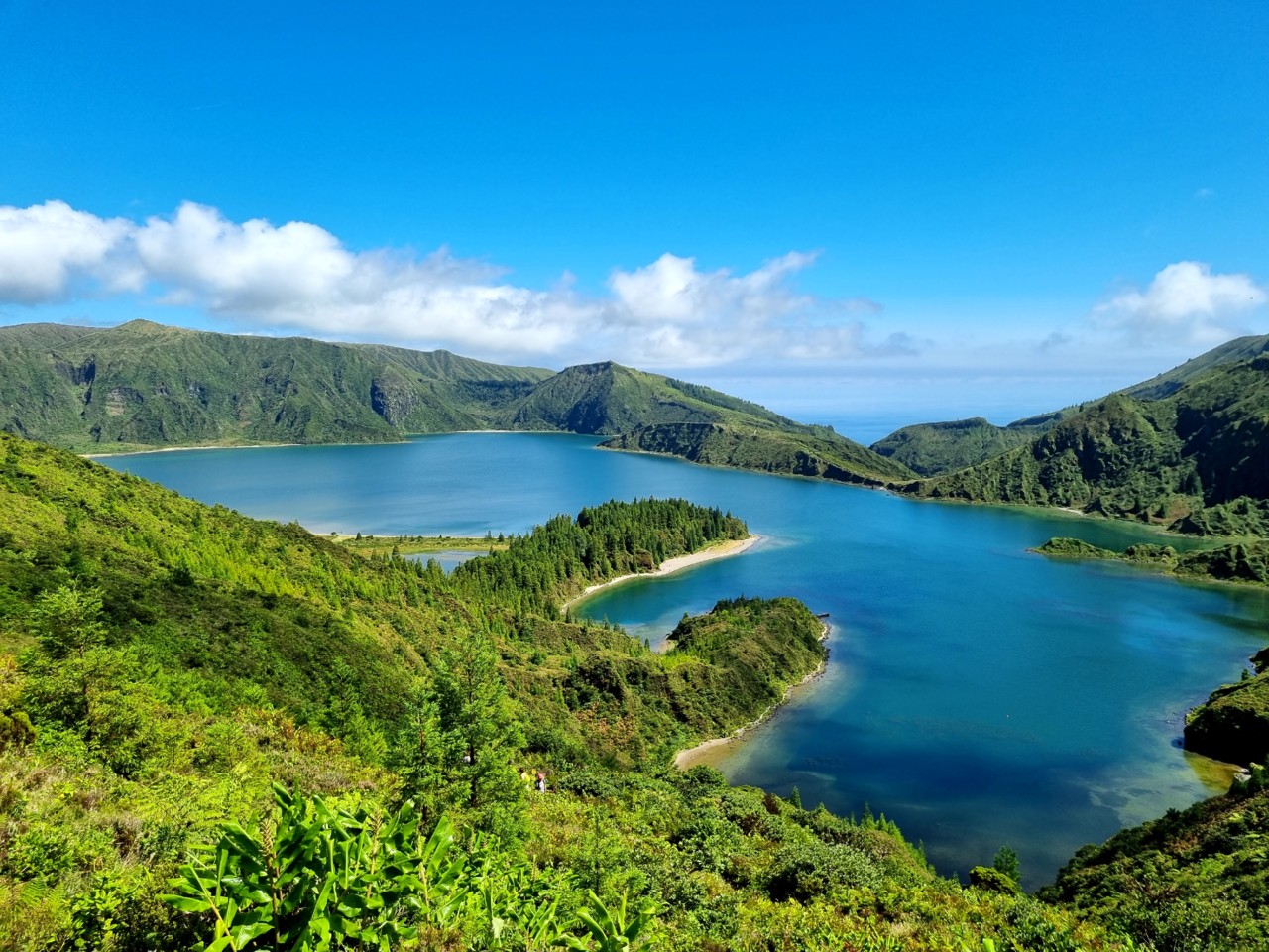 Lagoa do Fogo.jpeg