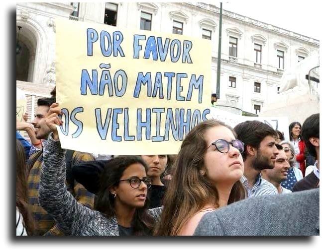 33988236_1808666412526657_4582865160078622720_n[1]