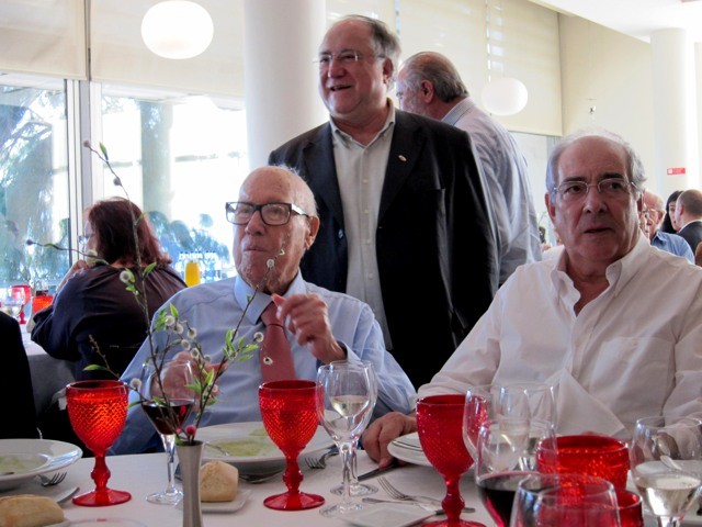 IMG_2352.jpg IMG_2352.jpg